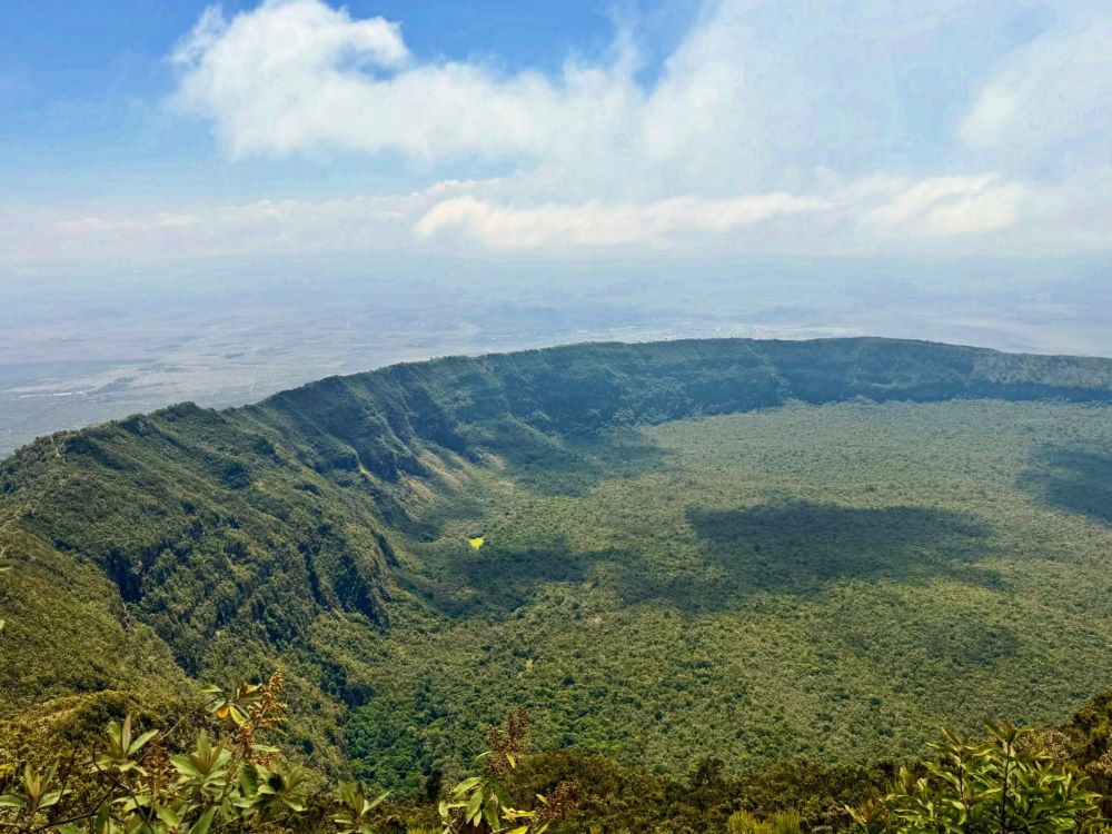 Longonot1